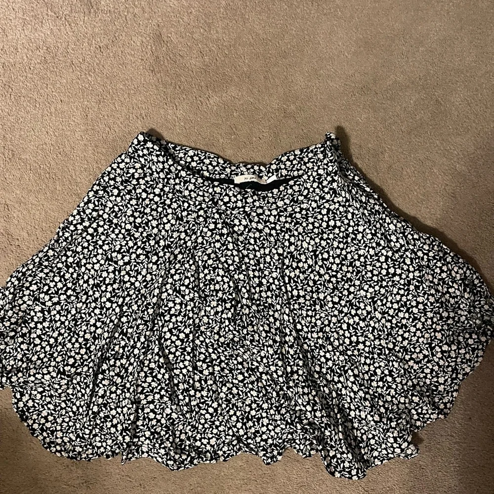 Miami Black and White Floral Skater Skirt